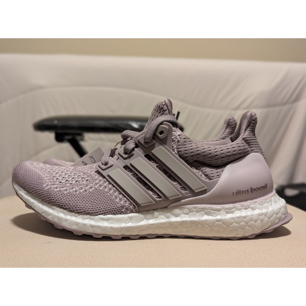 adidas Ultra Boost 1.0 Fig Women 5.5